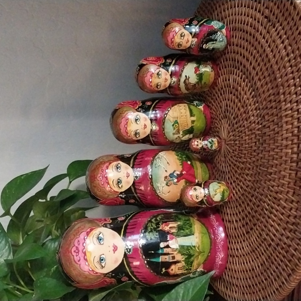Large Russian Nesting Dolls Set Vintage Collectible set of 7 feature stories.